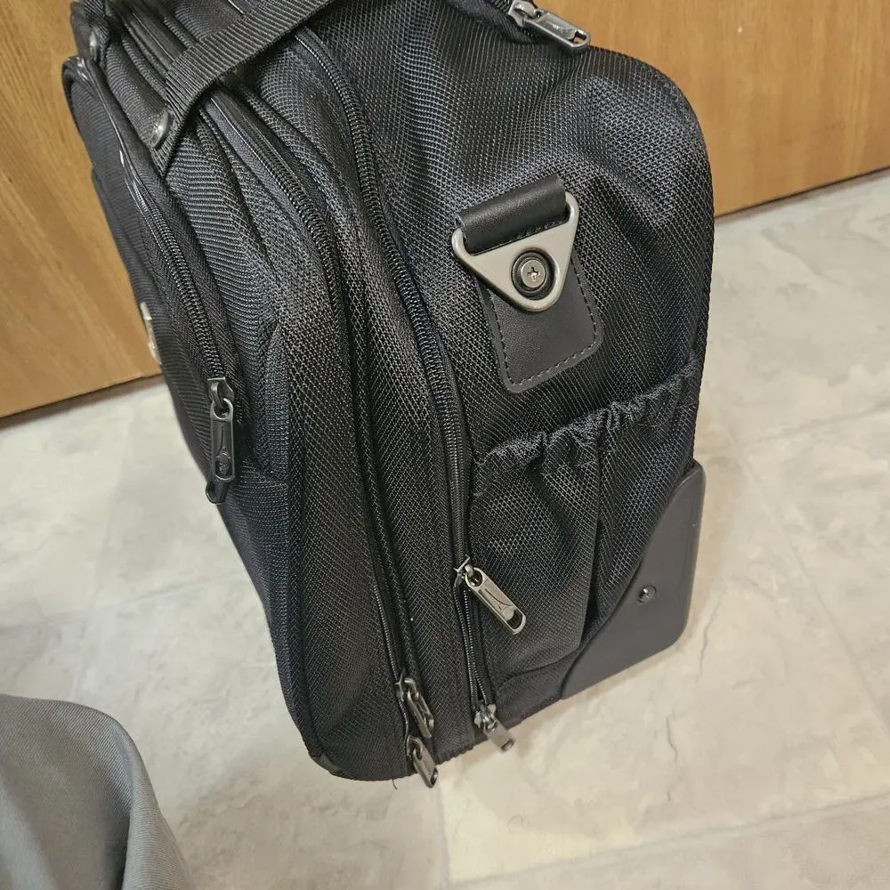 Travelpro Rolling Laptop Bag 2 Wheel Carry On Briefcase Black (16